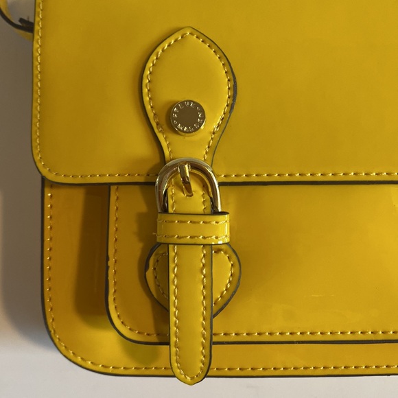 ✨NEW✨ STEVE MADDEN YELLOW CROSSBODY BAG - Picture 3 of 16